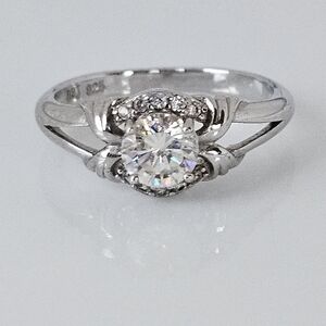 Sparkling Strontium Titanate Ring in Sterling Silver Sz 8